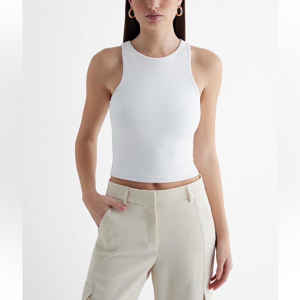 Express body contour high compression high neck cropped tank